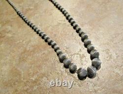 17 SPLENDID! Vintage Navajo Graduated Sterling Silver Fluted Bead Necklace