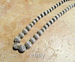 17 SPLENDID! Vintage Navajo Graduated Sterling Silver Fluted Bead Necklace
