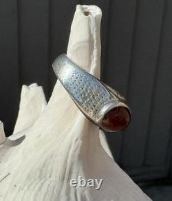 925 Sterling Silver & Carnelian Ring