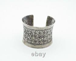 925 Sterling Silver Vintage Dark Toned Flower Patterned Cuff Bracelet B7260