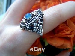 Gorgeous Vintage Solid Sterling Silver Blue Chalcedony Locket Poison Ring Size Q