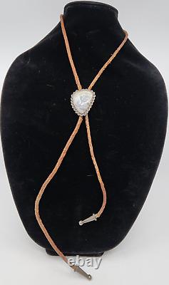 Native American Vintage Sterling Silver Variscite Bolo Tie Necklace