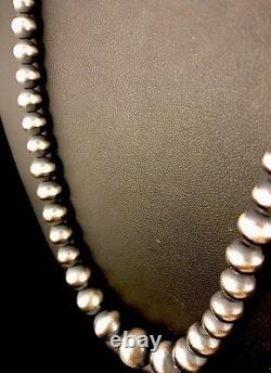 Navajo Pearls Graduated Sterling Silver Southwestern Bead Necklace 23