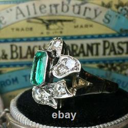 Simulated Emerald 14K White Gold Plated Silver Stunning Vintage Art Deco Ring