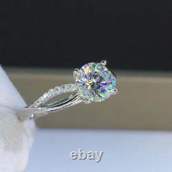 Sparkling 2.00Ct Round Cut Simulated Diamond Solitaire 925 Sterling Silver Ring