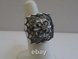 VINTAGE DESIGN RING With. 25 CT ACCENTS & WHITE ENAMEL/ SZ 5-9 / STERLING SILVER