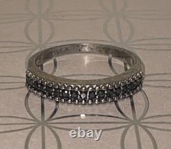 VINTAGE STERLING SILVER with BLACK STONES RING- SIZE 8- 3/4 ETERNITY