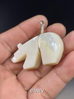 VTG Native American Sterling Silver Large Carved Bear MOP Mother of Pear Pendant