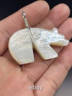 VTG Native American Sterling Silver Large Carved Bear MOP Mother of Pear Pendant