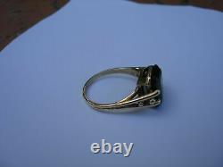 Vintage 0.86CT Emerald Cut Green Emerald 14K Yellow Gold Finish Wedding Ring