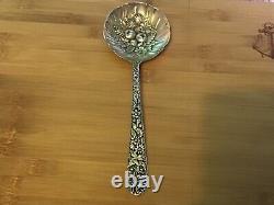 Vintage 925 Sterling Silver Master Berry Spoon