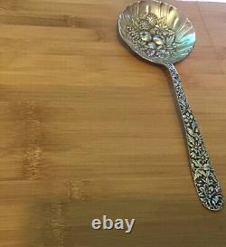 Vintage 925 Sterling Silver Master Berry Spoon