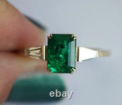 Vintage Art Deco 3.20 ct Green Emerald & Diamond Antique Engagement Wedding Ring