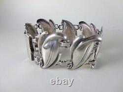 Vintage Art Nouveau Sterling Silver Lilly Leaf Panels Bracelet 6-3/4