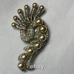 Vintage Eisenberg Original Signed Sterling Silver Fur Clip WWII Era