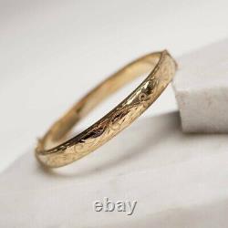 Vintage & Estate New Style 14k Yellow Gold Finish 7.5 Bangle Bracelet Unisex