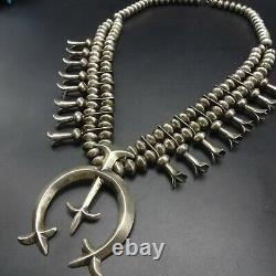 Vintage NAVAJO Sterling Silver Saucer Beads & Cast Naja SQUASH BLOSSOM Necklace