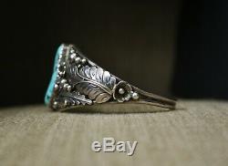 Vintage Native American Navajo Turquoise Sterling Silver Cuff Bracelet