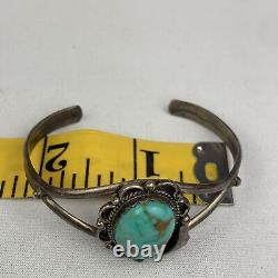 Vintage Native American Navajo Turquoise Sterling Silver Cuff Bracelet Signed