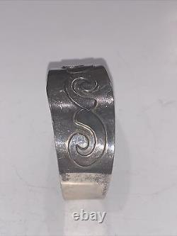Vintage Navajo Sterling Silver 925 Bracelet