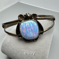 Vintage Navajo Sterling Silver And Opal Bracelet