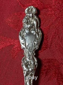 Vintage Sterling Silver Serving Fork Floral Pattern 11 1/4 No Monogram 76 grams