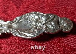 Vintage Sterling Silver Serving Fork Floral Pattern 11 1/4 No Monogram 76 grams