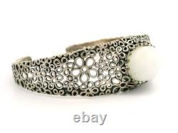 Vintage Sterling Silver White Agate Open Daisy Work Cuff Bangle Bracelet