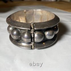 Vintage Taxco Mexico FHV 925 Sterling Silver Ball Bead Clamper Bangle 74g