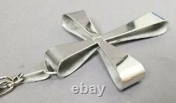 Vintage Wells Sterling Silver 3 ¾ x 2 ¾ Cross Necklace