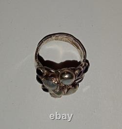 Vintage sterling silver ring with purple amethyst and pearl stones