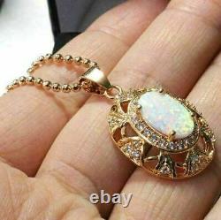 3 Ct Ovale Coupe Feu Opal & Diamond Vintage Collier Pendentif 14k Or Jaune Sur