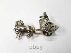 Ancien pendentif en argent sterling poinçonné représentant le dieu romain sur un chariot tiré par deux chevaux