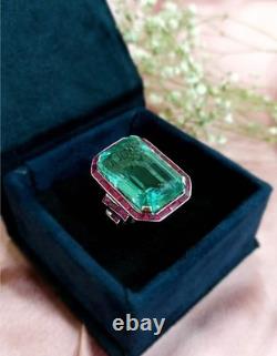 Bague en or blanc 14K FN de style vintage Art Déco avec aquamarine et rubis de 7 carats pour anniversaire. Bague en or blanc 14K FN de style vintage Art Déco avec aquamarine et rubis de 7 carats pour anniversaire.