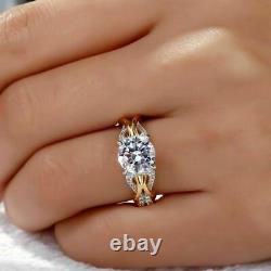Bague solitaire de mariage en argent sterling 925 avec un diamant moissanite taille brillant rond de 2,30 carats