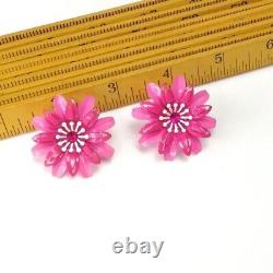 Boucles d'oreilles percées rétro amusantes et lumineuses avec des fleurs roses - Bijoux style pin-up, cadeau pour elle.