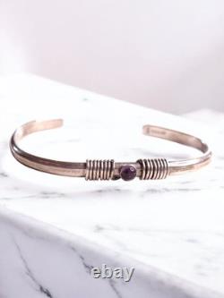 Bracelet à manche en argent sterling 925 avec accent en améthyste vintage signé JOR
