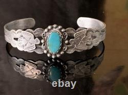 Bracelet jonc en argent sterling avec turquoise Thunderbird de l'époque Fred Harvey vintage