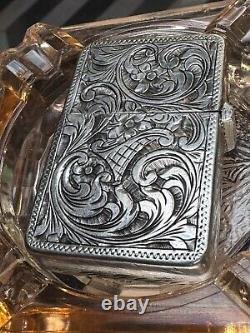 Briquet vintage en argent sterling 800, gravé à la main, avec insert Zippo du milieu du siècle