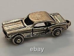 Charme Ford Mustang en argent sterling ROULETTES TOURNANTES! COLLECTIONNEUR RARE! VINTAGE