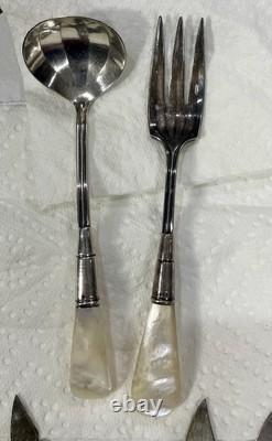 Couteaux vintage en nacre (16), fourchette de service et louche avec colliers en argent sterling
