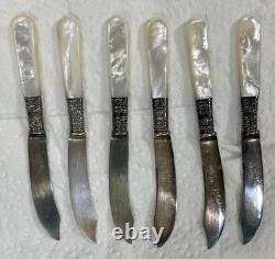 Couteaux vintage en nacre (16), fourchette de service et louche avec colliers en argent sterling