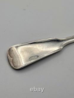 Cuillère à dessert / cuillère à soupe ovale Vintage Tiffany Co Shell Thread Sans monogramme, disponible en 4 exemplaires