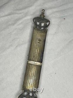 Judaica Sterling Silver Mezuzah Holder, Magnifique Forme Couronnée, Vintage