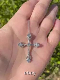 Pendentif croix en filigrane de style vintage 0,5 ct diamant créé finition en or blanc 14K