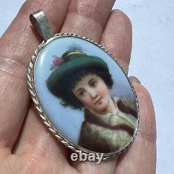 Pendentif de femme en argent sterling vintage 925 avec portrait peint à la main en émail