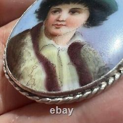 Pendentif de femme en argent sterling vintage 925 avec portrait peint à la main en émail