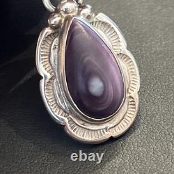 Pendentif en argent sterling vintage amérindien en forme de palourde violette signé