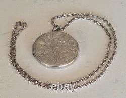 Pendentif vintage en argent sterling large médaillon rond avec design floral gravé