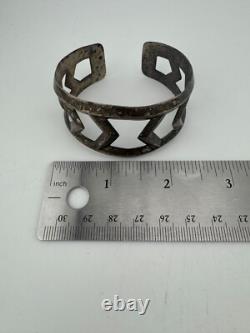 Rare Bracelet Manchette en Argent Sterling Vintage des Arts et Métiers du Sud-Ouest 6.5